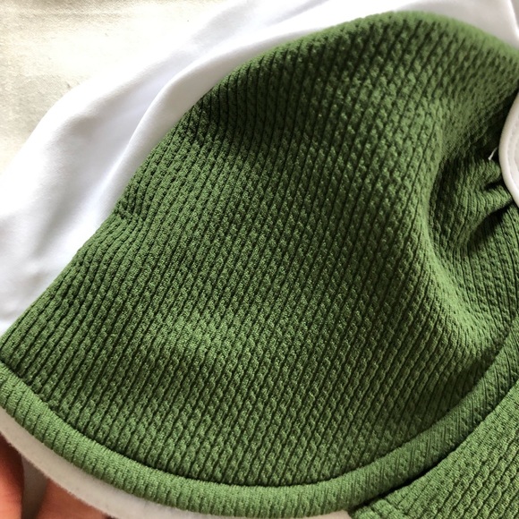 Underwire Color Block Ribbed Bikini Set - Picture 3 of 6